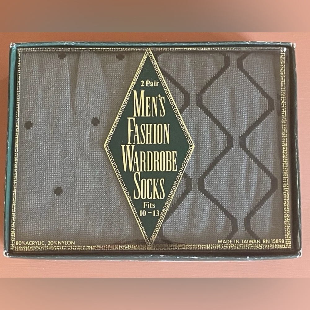 Vintage Men’s Fashion Wardrobe Socks Grey Black Set Pair Of 2 Made It Taiwan